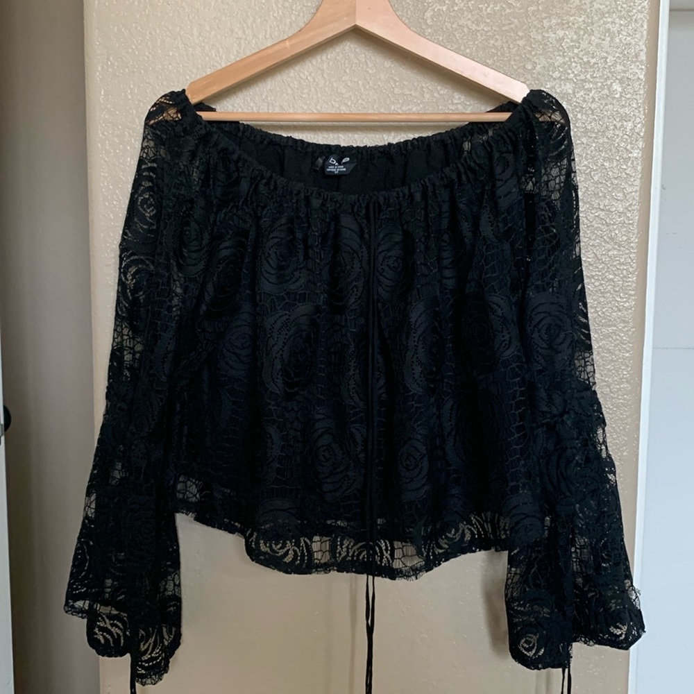 Bebe Lace top